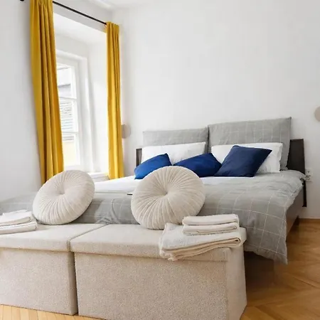 Apartamento štúr Michalská *