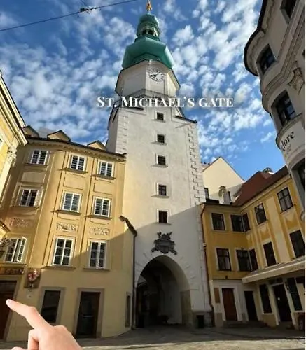 Stur Michalska Apartmán *